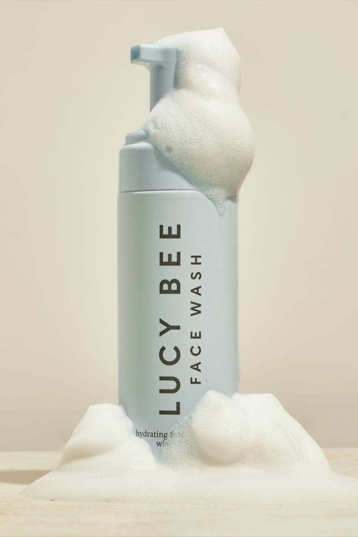 Hydrating Foam Face Wash a Lightweight Gentle Facial Cleanser Cleanser